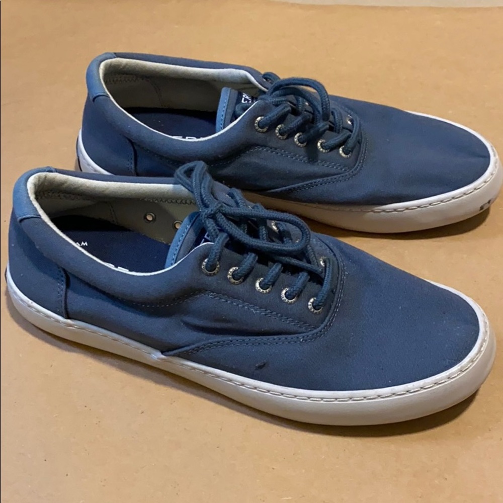 Sperry top-sided men’s shoe